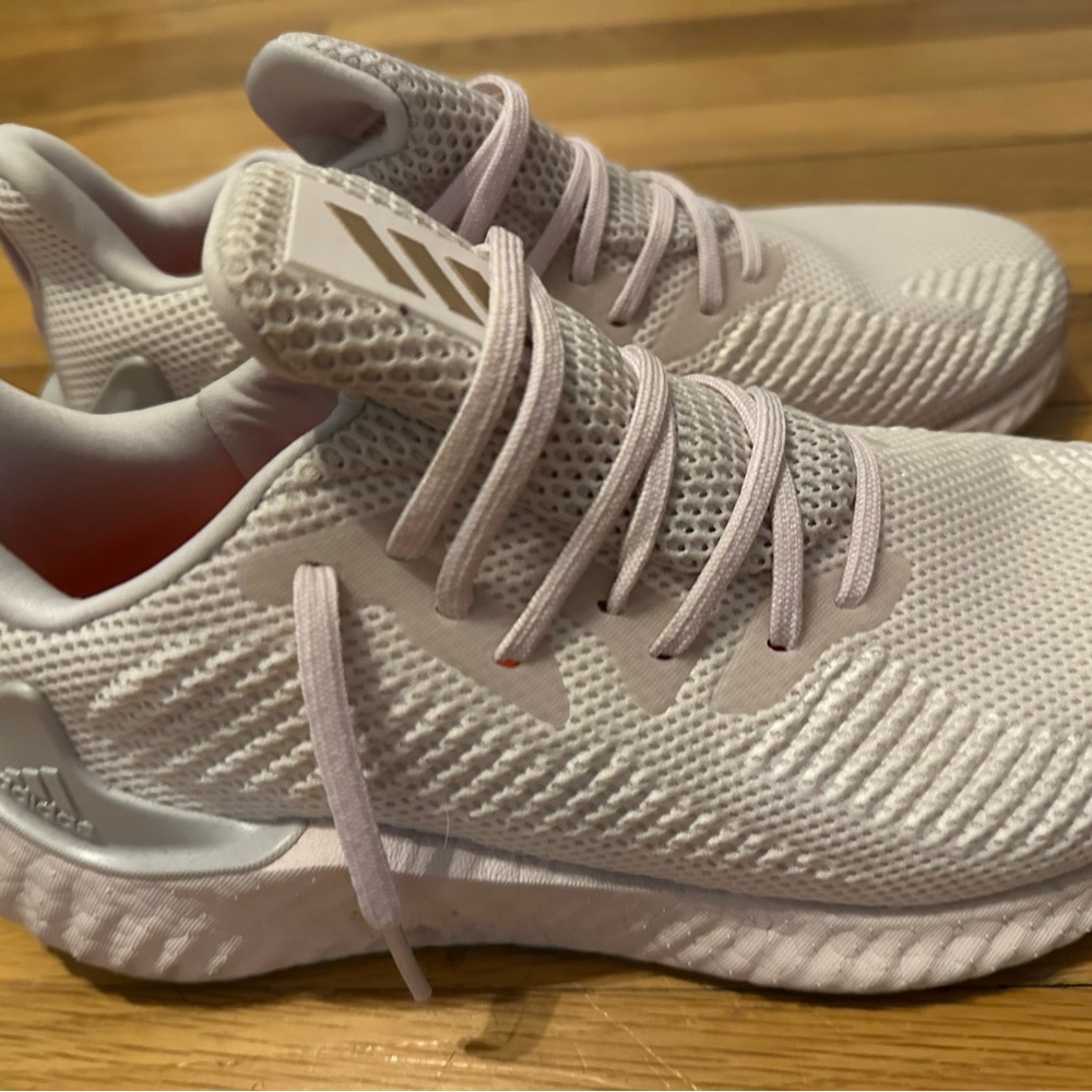 Adidas Alphaboost Orchid Tint White Running Shoes EF1181 Worn Once